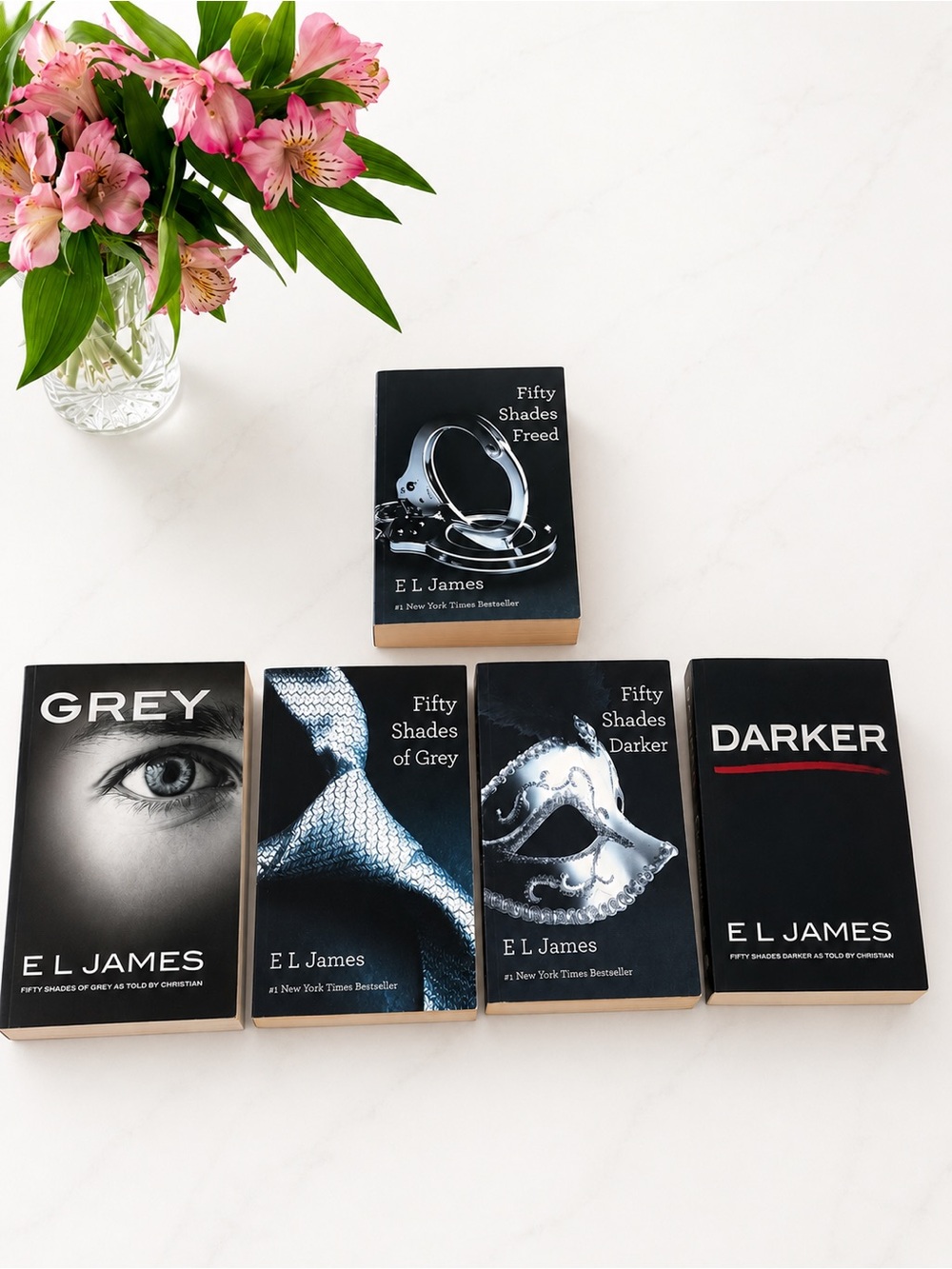 FIFTY SHADES OF GRAY  5 BOOKS